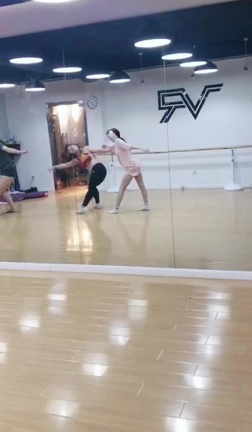 吃瓜网跳舞视频