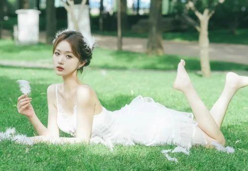 吃瓜女网红图片最新视频